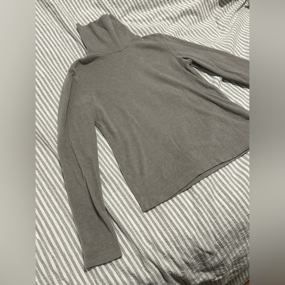 Uniqlo HEATTECH Turtleneck XS - Picture 1 of 6